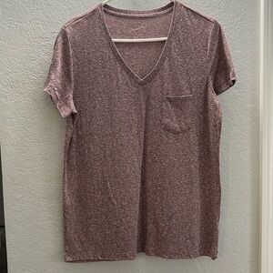 Universal Threads Monterey V neck tshirt in heathered mauve sz L / Large